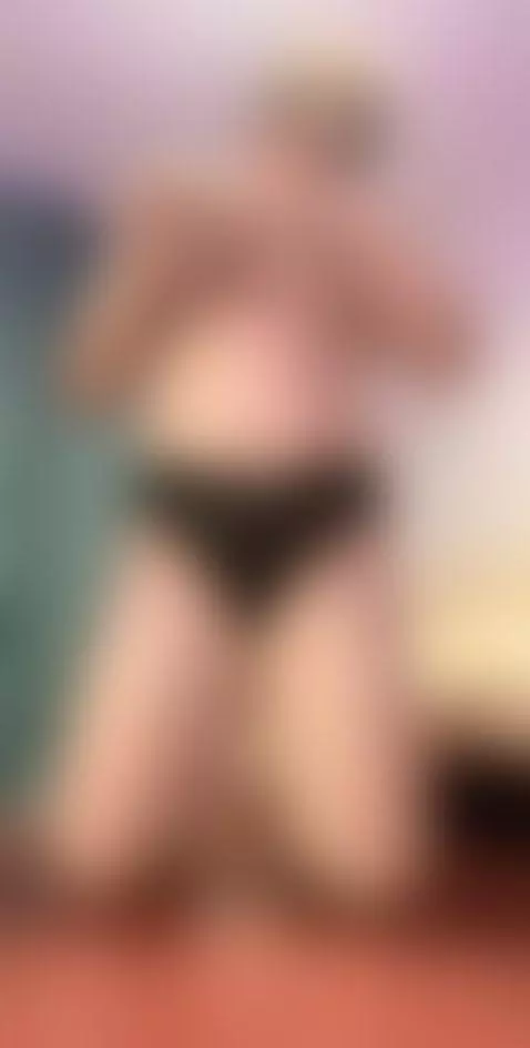 Encima de ti cariño cabalgando moviendo mis tetas 😋😏 by daphnemilfxxx