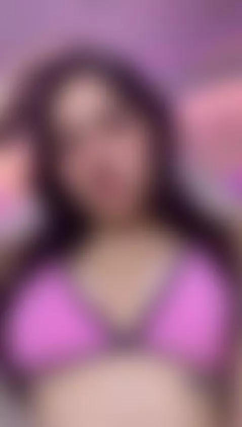 I fulfill fantasies... what is yours? 🔥 by angie-smiths