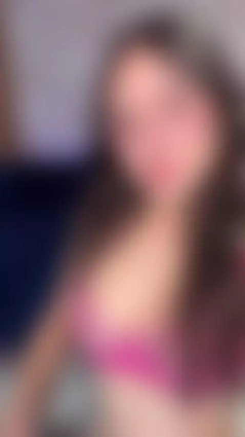 Live NOW! by angie-smiths