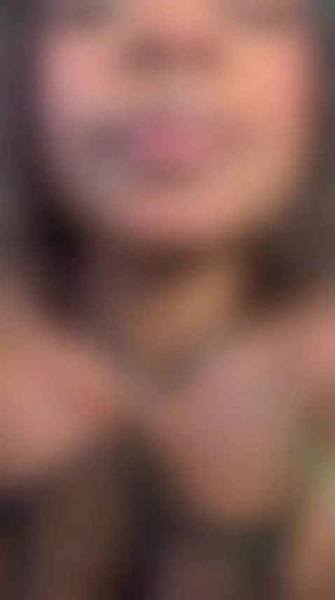 Do you want taste my lips by linsyadamss