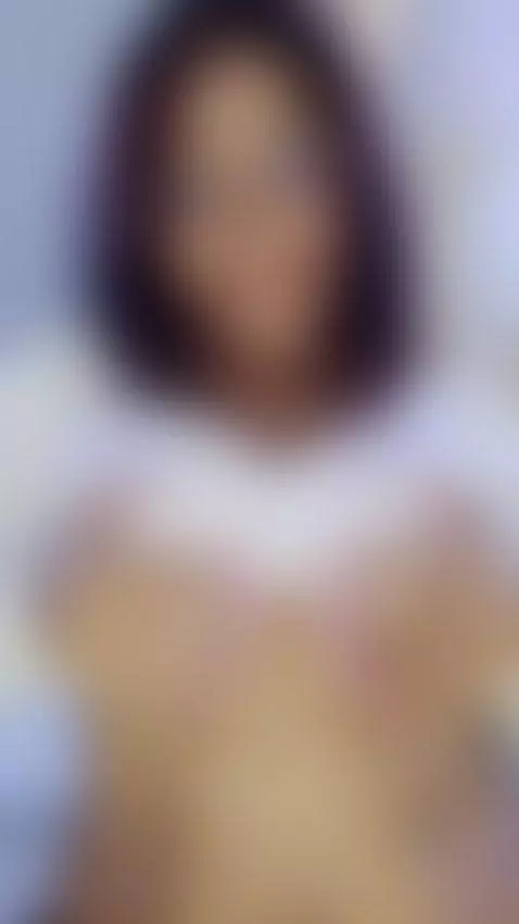 mis grandes tetas quieren jugar contigo 🤭 by canelahotx