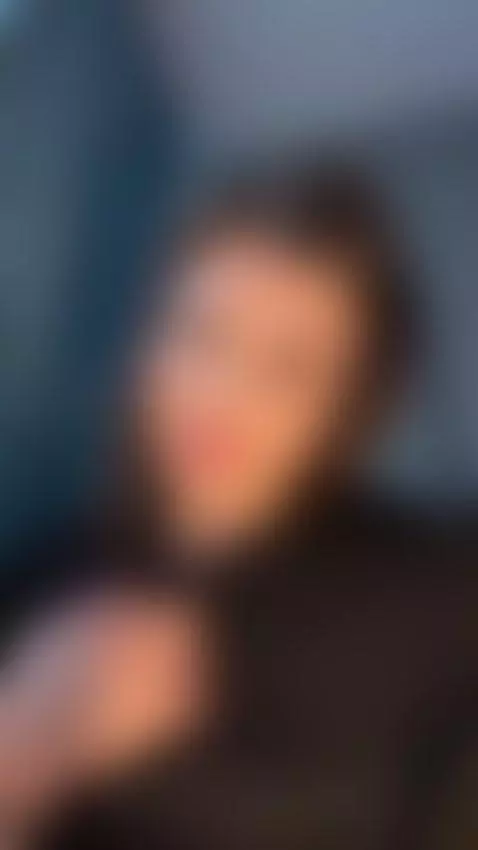 The glow smooths along my waist 😏🔥 by patcyhot