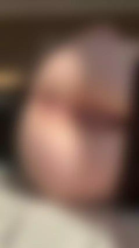 Come watch me melt into my own hands 🫶💋 by patcyhot