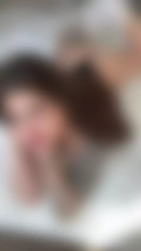 I love when my moans echo 🥰🎧 by patcyhot