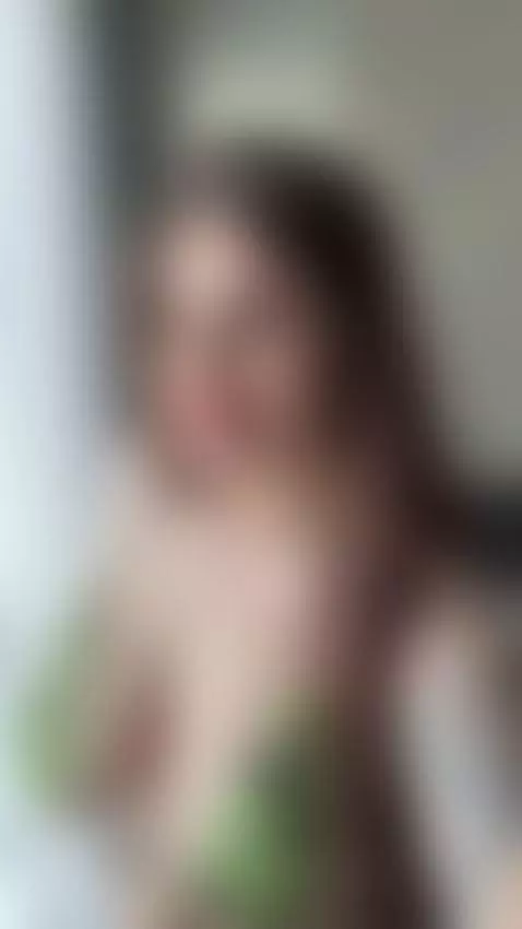 The air thickens around my waist 😏🔥 by patcyhot