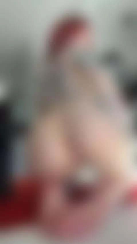 it feels a little tight here by gingerlika