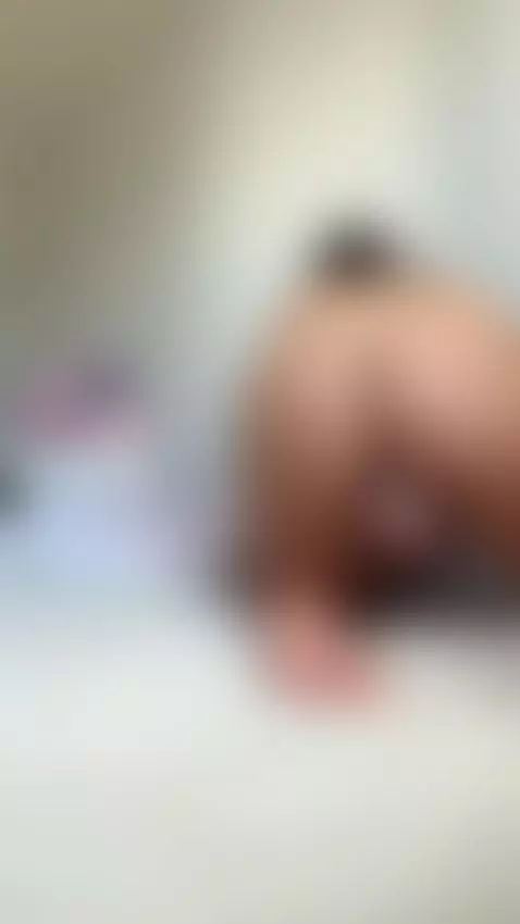 Wanna unwrap a FREE gift? 🎀 Message "🫦" on my OF, link in bi... by alisamiracle