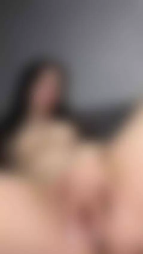 I'm alone at home, my pussy is all yours by janafoxxyy