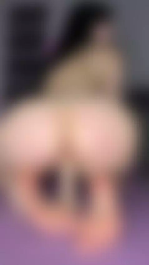 Try not to let this get too deep in your thoughts. by janafoxxyy