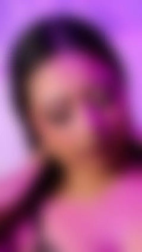 You don't know what you're about to see... but I assure you ... by kataleyablazze