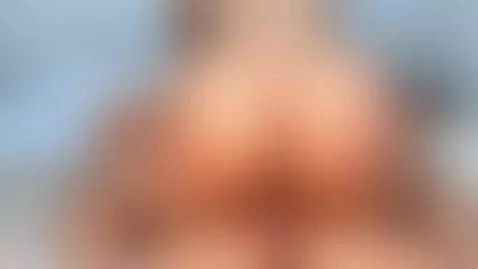 I FUCKED MY BEST FRIEND'S SLUTTY GIRLFRIEND—SHE RIDES ME SO ... by angelowenx
