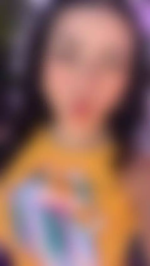 I'm back and ready for you ✨ by melany-naa