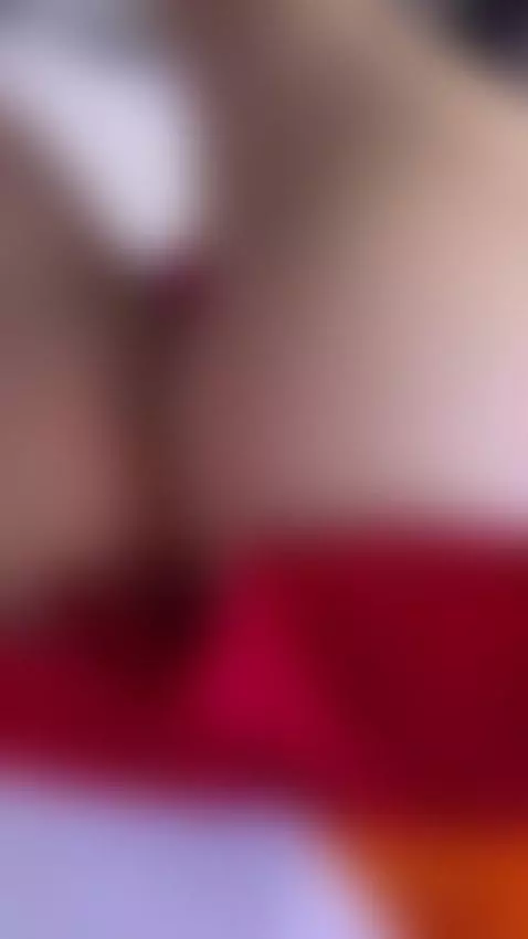 Soft lips… bad intentions  ლ(╹◡╹ლ) https://es.stripchat.com/... by shiorhime12