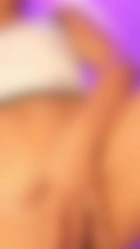 Touching my little pussy😈 by bunnyblush1