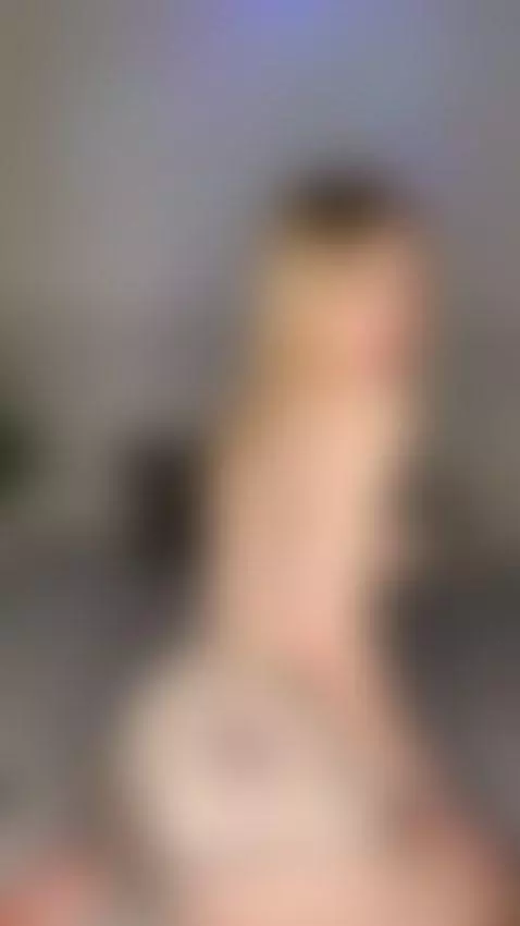 Small natural tits slim blonde fingering her wet pink pussy ... by sonyaharty