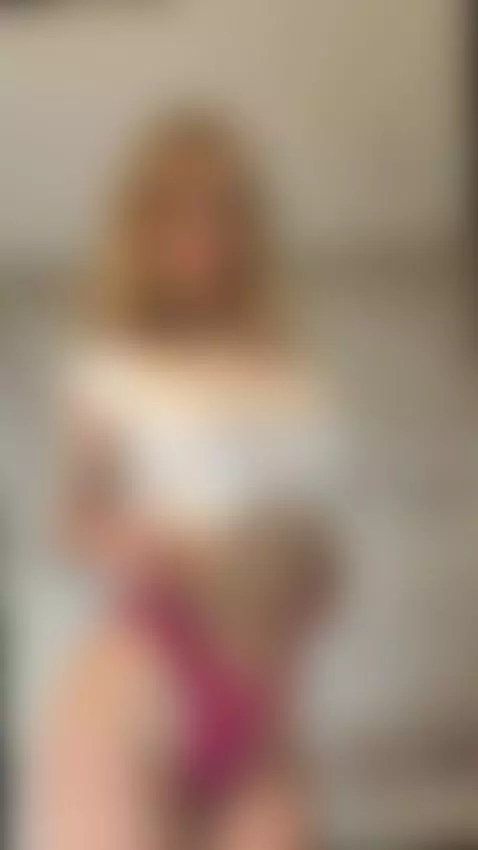 She yanks her thong aside and spreads wide 😳 by sweet-holly-moon