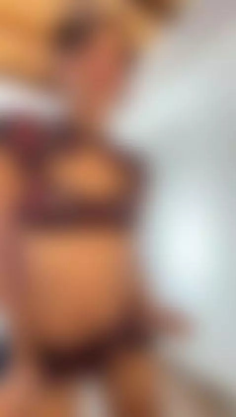 naughty girl 😈
@laurenrodriguez by berlingirlscol