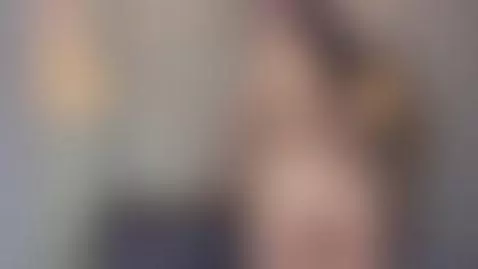 rich brunette 🔥🔥 by maii-luna