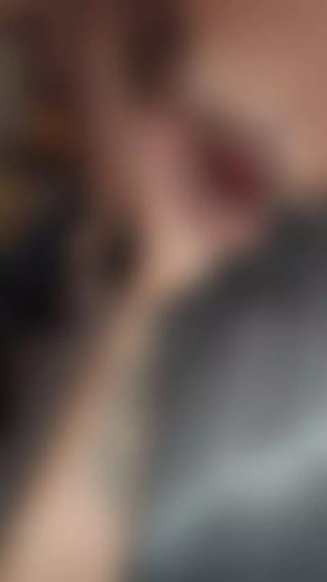 insaciable by aronmxxx