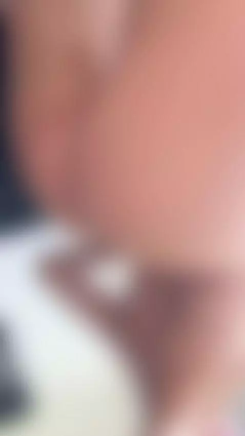 Your love and support on OnlyFans keeps me going 💗 by chloerayx