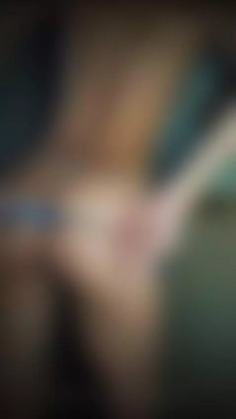All new videos on OnlyFans 😉 by chloerayx