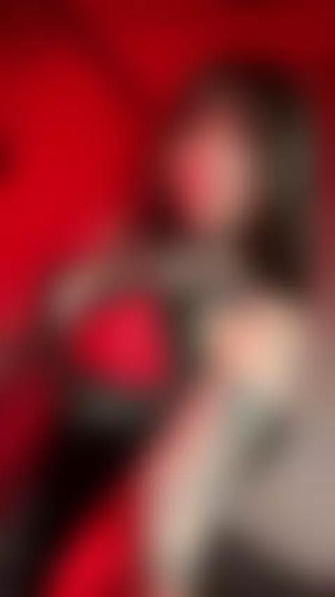 💦Tattooed redhead leaking down her thick thighs 🔥 Unlock OF by blazedbrat