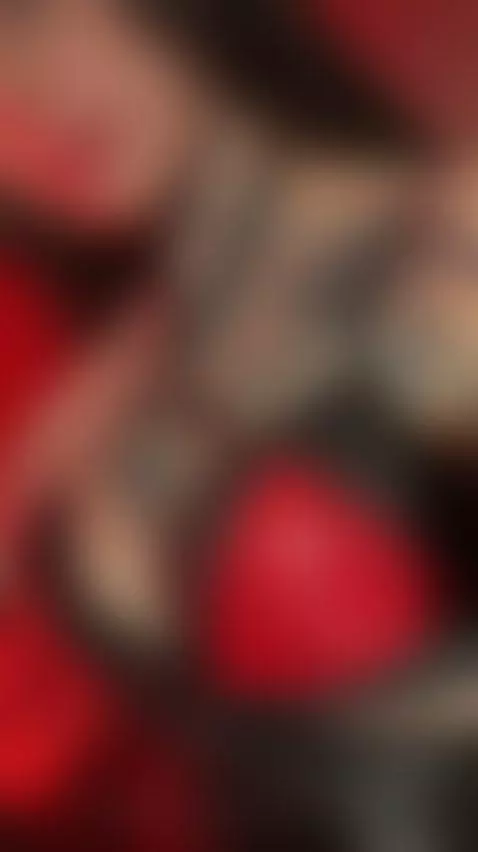 🔥Redhead grinding her thick ass slow 🍑 Unlock OF by blazedbrat