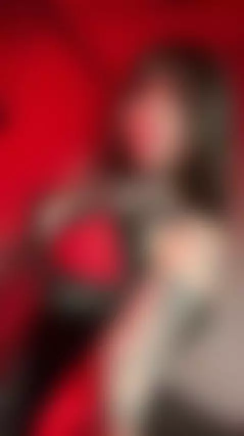 🔥Redhead grinding her thick ass slow 🍑 Unlock OF by blazedbrat