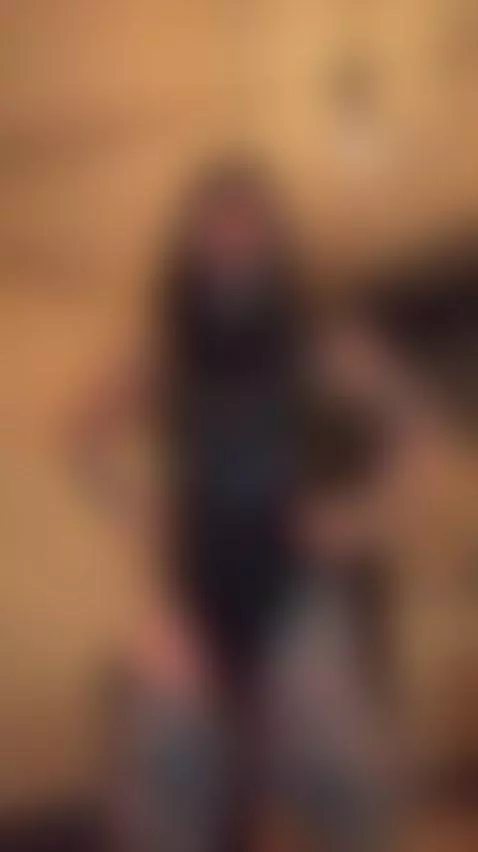 🍑Thick curves of tattooed redhead shaking 🔥 Join OF by blazedbrat