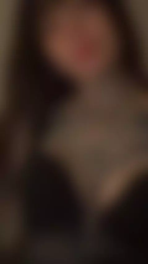 😈This tattooed redhead craves your hands on her thick body 🍆... by blazedbrat
