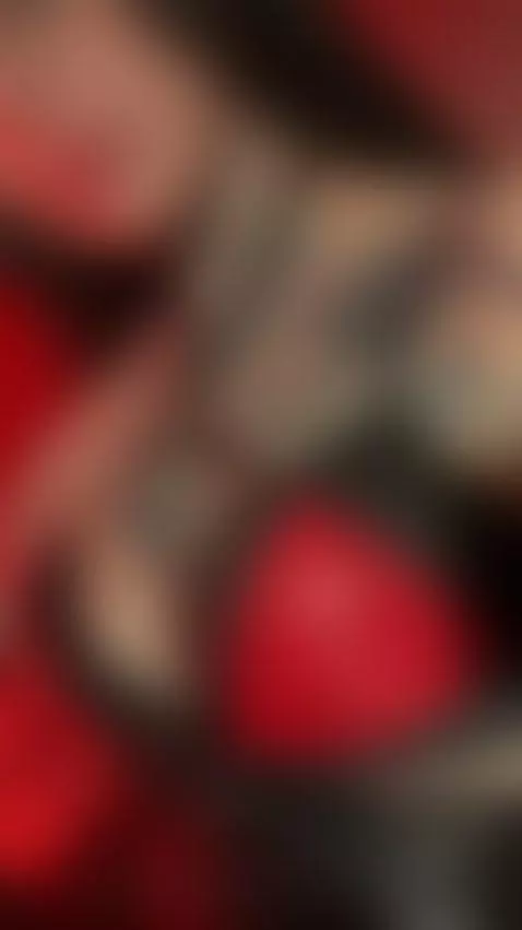 🍒Massive tits and thick ass of a tattooed redhead 😏 Naughty ... by blazedbrat