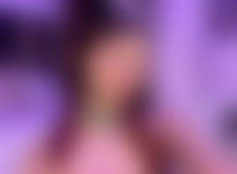 How about some kisses? <3   https://es.stripchat.com/Doll_ki... by dollkira