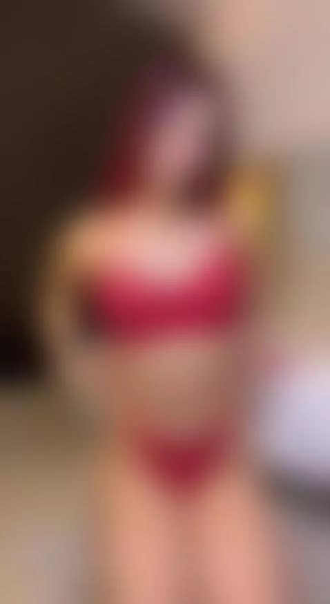 The color of temptation 🍎🫦 by dollkira