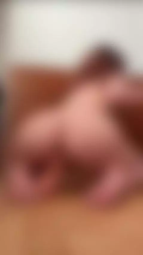 I’m shaking on OnlyFans, save me with a sub 🫦 by ellahughesy