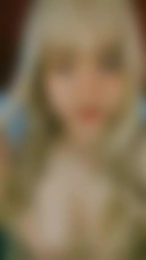 I can be sweet… or very dangerous 😏 by dakotalee11