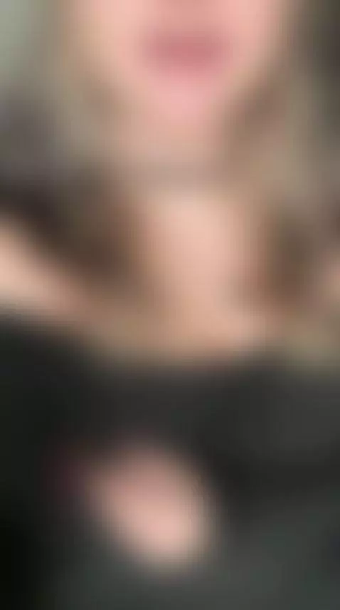 I’m in the mood to be absolutely stuffed 🍆🖐️🍆 by marymery