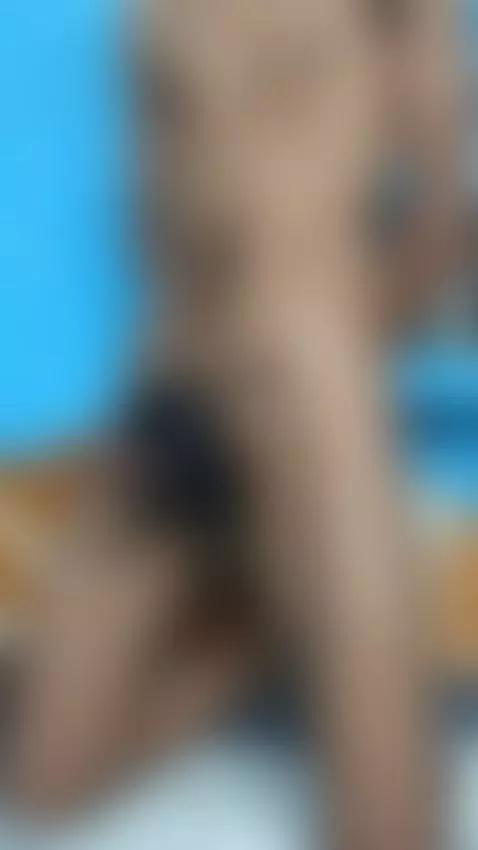 2.5 lbs on my hard cock by bondgeson