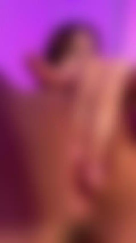 😈Brunette bending over for you 🍆 Unlock OF by ellieelthie