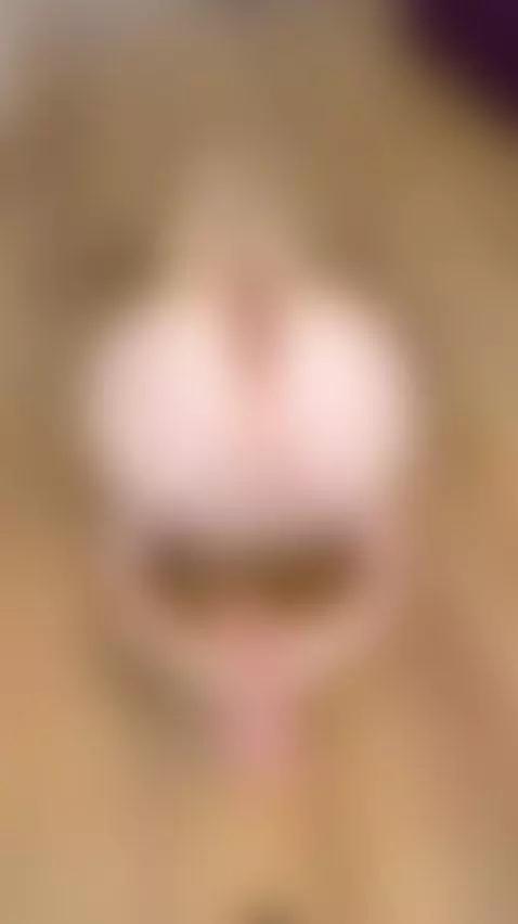 💋Brunette lips begging silently 💦 Subscribers OF by ellieelthie