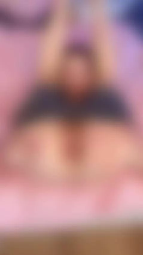 💦Seductive brunette trembling hard 😈 See my OF by ellieelthie