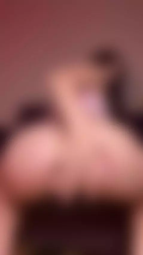 💦Brunette spreading wide and slow 🍑 See OF by ellieelthie