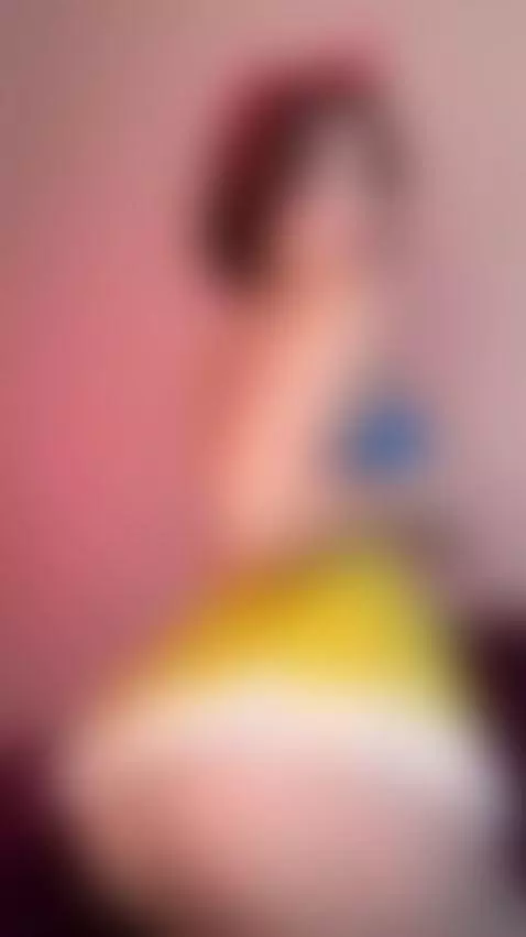 😈This seductive brunette needs to be fucked hard tonight 💦 S... by ellieelthie