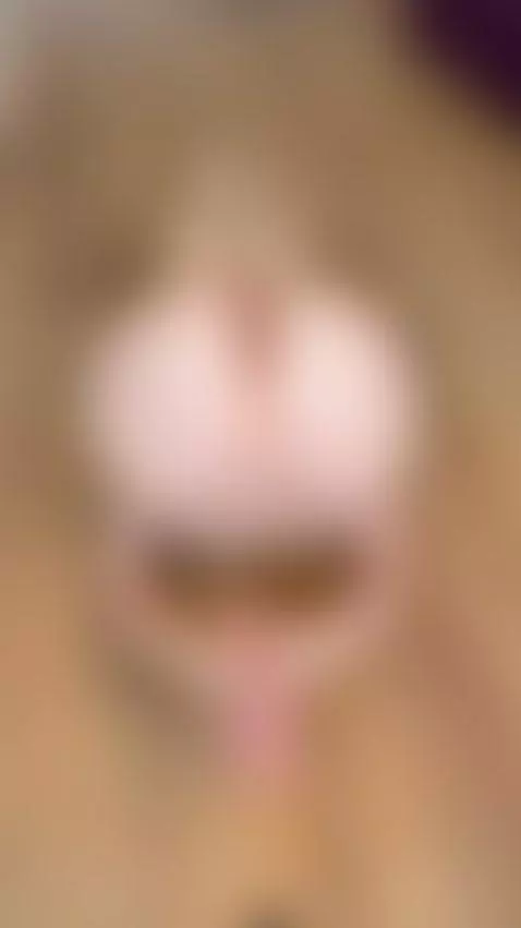 💋This sexy brunette is so wet and desperate 💦 Exclusive OF by ellieelthie