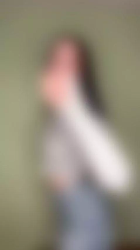 OnlyFans below 😘 On OnlyFans I’m already wet and waiting jus... by ellieelthie