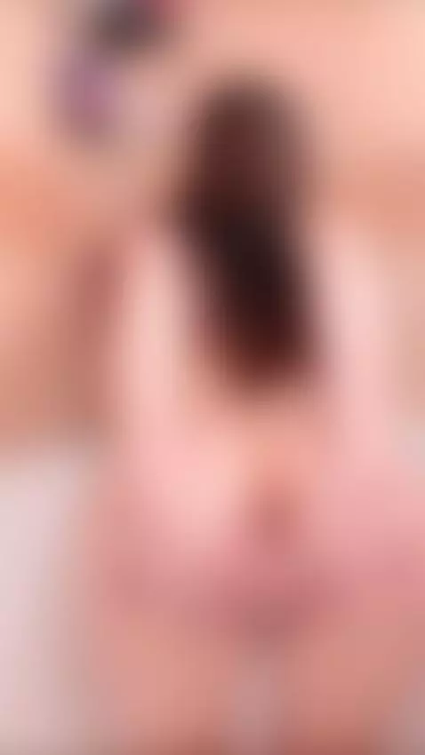 Cumming for the second round, want a third with you 😏 by ellieelthie