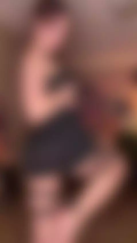 The hottest content on OnlyFans ❤️ by ellieelthie