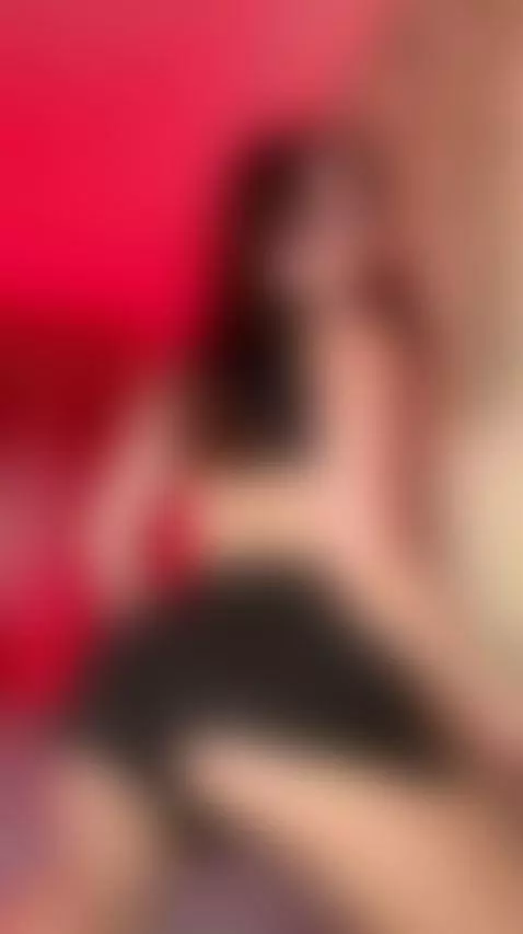 😈This sexy brunette begging to be filled 🍆 See OF by ellieelthie