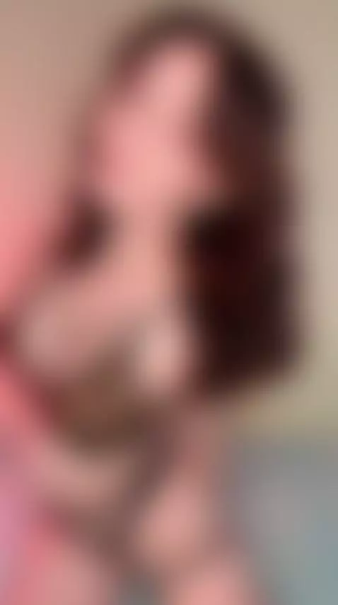 💋Brunette lips begging silently 💦 Subscribers OF by ellieelthie