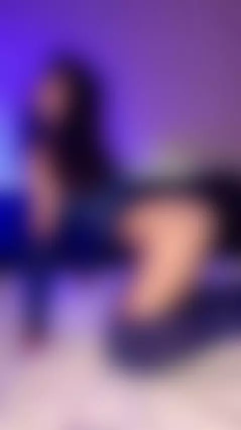 😈Brunette clenching tight 💦 Join OF by ellieelthie