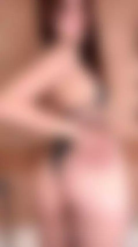 🍆Brunette mouth open moaning 😈 On OF by ellieelthie